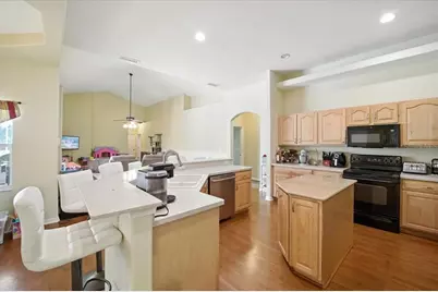 24 Lakeside Place W, Palm Coast, FL 32137 - Photo 11