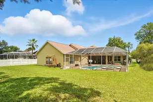 24 Lakeside Pl W, Palm Coast, FL 32137 - Photo 5
