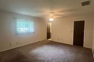 13 Courtney Pl, Palm Coast, FL 32137 - Photo 7