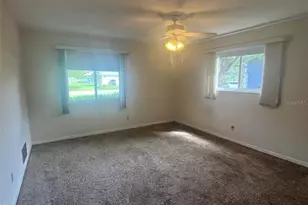 13 Courtney Pl, Palm Coast, FL 32137 - Photo 5