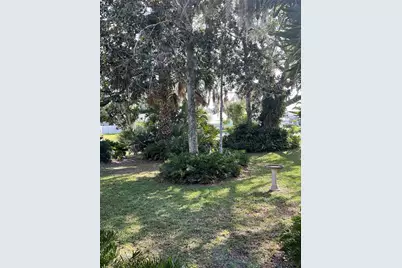 88 Freeport Lane, Palm Coast, FL 32137 - Photo 5