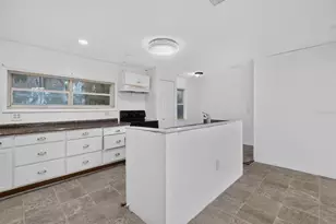 157 W Grandview Dr, East Palatka, FL 32131 - Photo 15