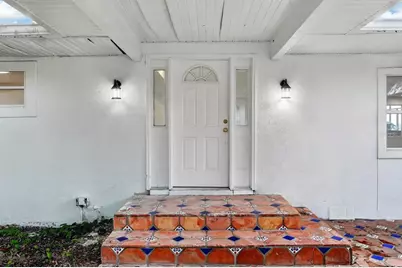 157 W Grandview Drive, East Palatka, FL 32131 - Photo 7