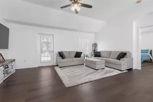 8 Riverview Pl, Palm Coast, FL 32164 - Photo 9