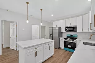 255 Riberia St, Saint Augustine, FL 32084 - Photo 13