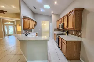 44 Crosstie Ct, Palm Coast, FL 32137 - Photo 13