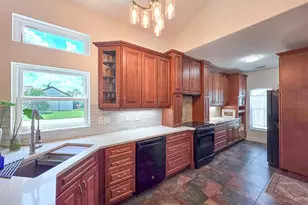 2733 S Daytona Ave, Flagler Beach, FL 32136 - Photo 15
