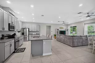 14 Woodworth Dr, Palm Coast, FL 32164 - Photo 15