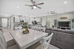 14 Woodworth Dr, Palm Coast, FL 32164 - Photo 31