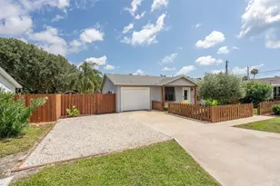 208 Trade Wind Ln, Saint Augustine Beach, FL 32080 - Photo 3