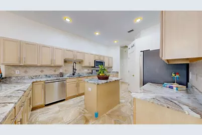 45 Saint Andrews Court, Palm Coast, FL 32137 - Photo 7