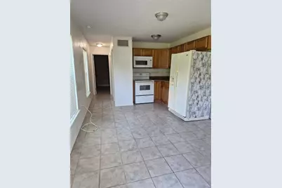 601 Hardy Street #4, Bunnell, FL 32110 - Photo 3