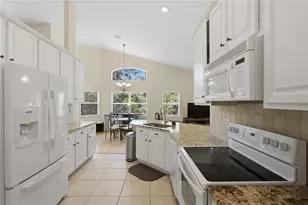 42 Shinnecock Dr, Palm Coast, FL 32137 - Photo 9