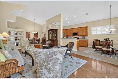 10 Lakeside Way, Palm Coast, FL 32137 - Photo 9