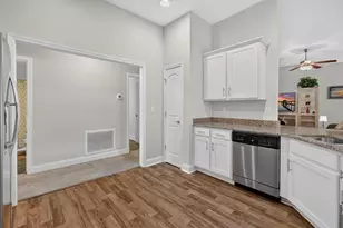 24 Lincoln Ln, Palm Coast, FL 32137 - Photo 19