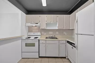 925 N Halifax Avenue #710, Daytona Beach, FL 32118 - Photo 11