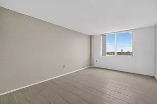 925 N Halifax Ave, Daytona Beach, FL 32118 - Photo 17