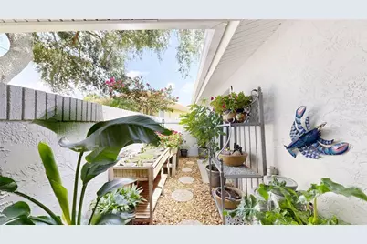 23 Commander Court, Palm Coast, FL 32137 - Photo 37