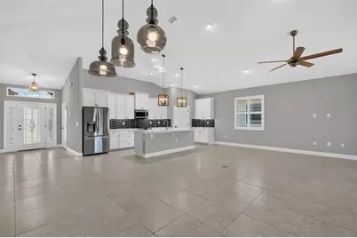 37 Lagoon Way, Palm Coast, FL 32137 - Photo 9
