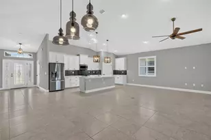 37 Lagoon Wy, Palm Coast, FL 32137 - Photo 9