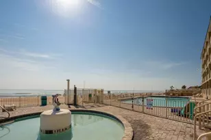 219 S Atlantic Ave, Daytona Beach, FL 32118 - Photo 15