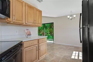 100 Coral Reef Ct N, Palm Coast, FL 32137 - Photo 9