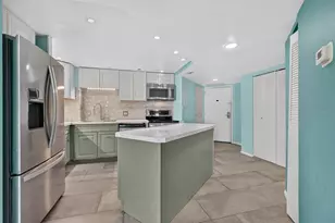 935 N Halifax Ave, Daytona Beach, FL 32118 - Photo 9