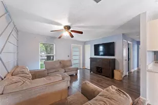2308 NE 35th St, Ocala, FL 34479 - Photo 5