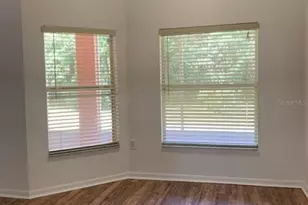 9 Royal Palm Ln, Palm Coast, FL 32164 - Photo 9