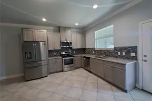 7 Empire Ln, Palm Coast, FL 32164 - Photo 3