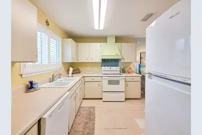 209 S 4th Street #C, Flagler Beach, FL 32136 - Photo 13