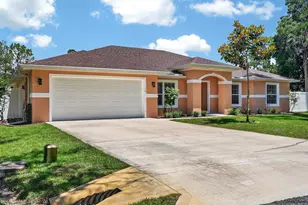 10 Princess Mari Pl, Palm Coast, FL 32164 - Photo 3