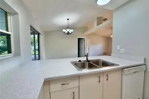 30 Ridley Ln, Palm Coast, FL 32164 - Photo 11