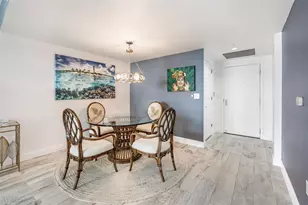 241 Riverside Dr, Daytona Beach, FL 32117 - Photo 9