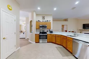 6 Bradley Pl, Palm Coast, FL 32137 - Photo 3