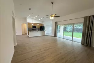 37 Bud Shire Ln, Palm Coast, FL 32137 - Photo 11