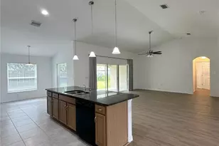37 Bud Shire Ln, Palm Coast, FL 32137 - Photo 5