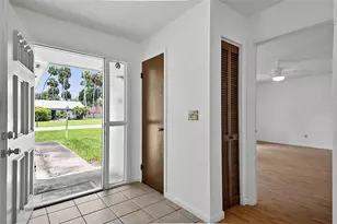 52 Blakeport Ln, Palm Coast, FL 32137 - Photo 5