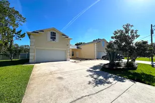 20 Regis Ln, Palm Coast, FL 32164 - Photo 3