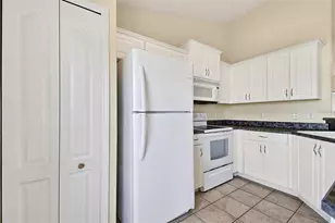 9 Lytton Ln, Palm Coast, FL 32137 - Photo 11