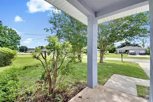 9 Lytton Ln, Palm Coast, FL 32137 - Photo 5