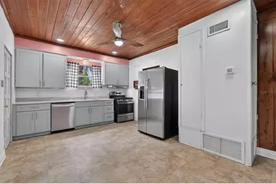 131 Dunn Avenue, San Mateo, FL 32187 - Photo 13