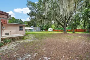 131 Dunn Ave, San Mateo, FL 32187 - Photo 33