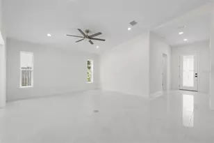 32 Federal Ln, Palm Coast, FL 32137 - Photo 11