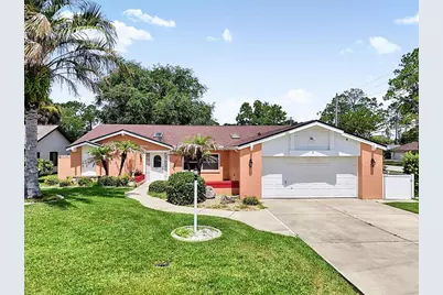 2 Windermere Place, Palm Coast, FL 32164 - Photo 1