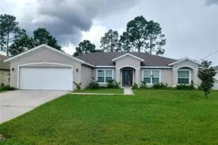 10 Flint Hill Ln, Palm Coast, FL 32137 - Photo 1