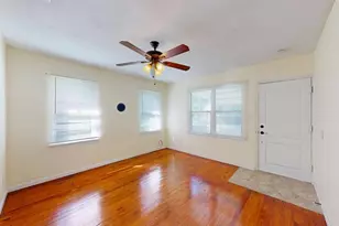 125 N Caroline St, Daytona Beach, FL 32114 - Photo 5