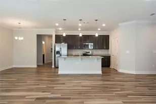 21 Lancelot Dr, Palm Coast, FL 32137 - Photo 5