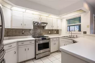 923 Sand Crest Dr, Port Orange, FL 32127 - Photo 13
