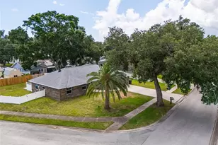 923 Sand Crest Dr, Port Orange, FL 32127 - Photo 9